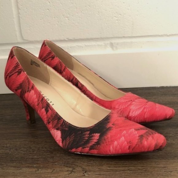 Karen Scott Floral Heels - Picture 1 of 4